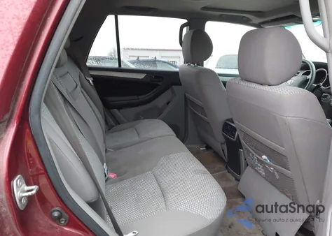 2006 Toyota 4Runner Sr5 V8 z USA, uszkodzony, nr VIN JTEBT14R568030938